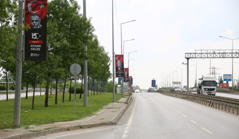 1720784579-b7c3ef3d13