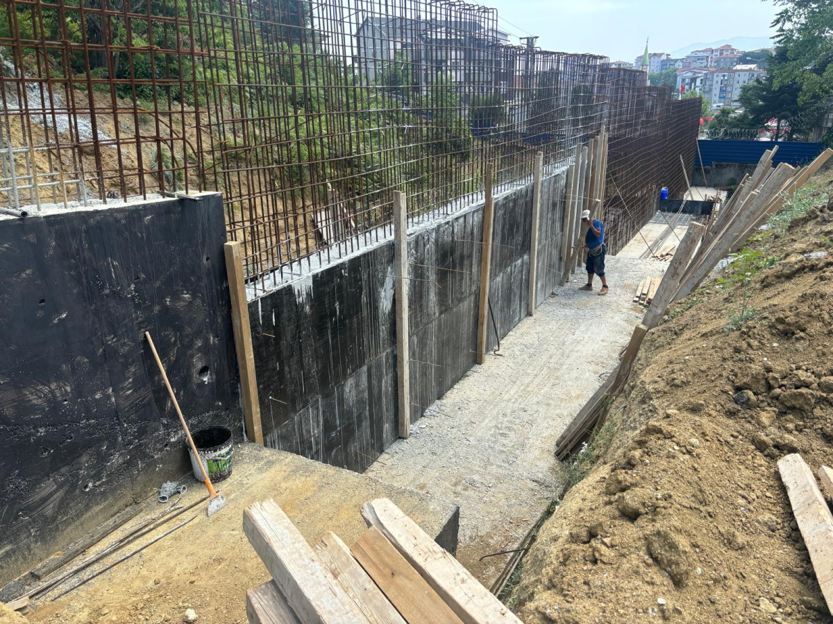 1721999961-4161ef6571 Sezai Karakoç üst geçidinde yoğun tempo