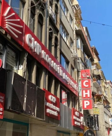 174a4185-ce90-4d63-9205-742475fa9ccc-1721907233