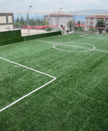 20240717-gencler-icin-bir-sahada-ayazma-mahallesine-669069-f2fbd233a69a5c45b78d