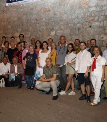 Izmitin-Siir-Cinari-Rusen-Hakki-dogum-gununde-anildi-1-740x420