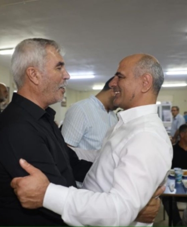 baskan-sogut,-canlarla-lokmalarini-paylasti-3_18072024120424_1024_768_id_6957