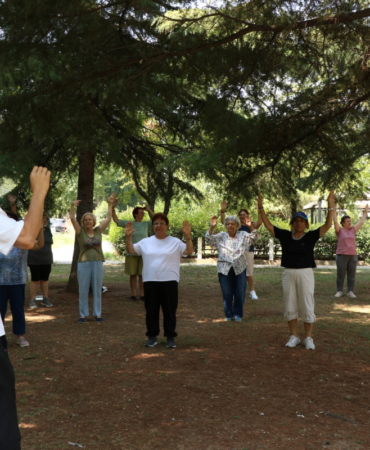 1723812210-5413c2fc86