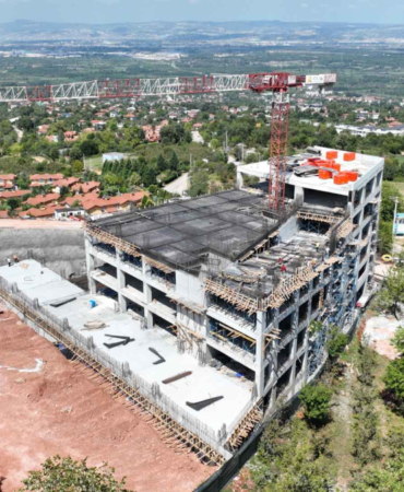 1724419804-4623b9e9a5