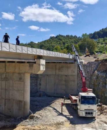 20240809-durakli-alihocalar-mahalleleri-birbirine-baglanacak-677574-640a026725afa286ab21