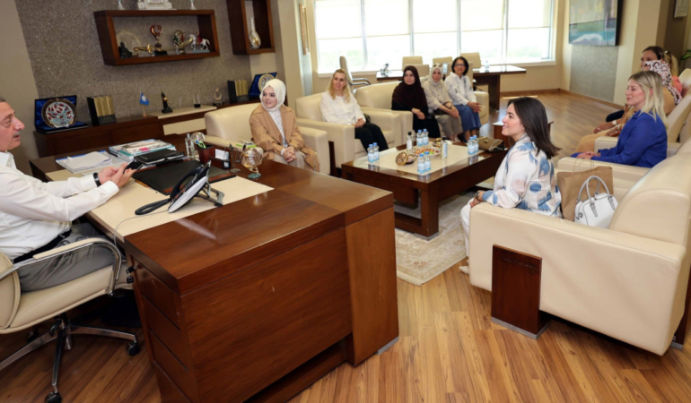 20240822-baskan-buyukakin-kadinlar-guclu-ve-surdurulebilir-bir-gelecegin-teminatidir-61670-768a79616165103cf46a