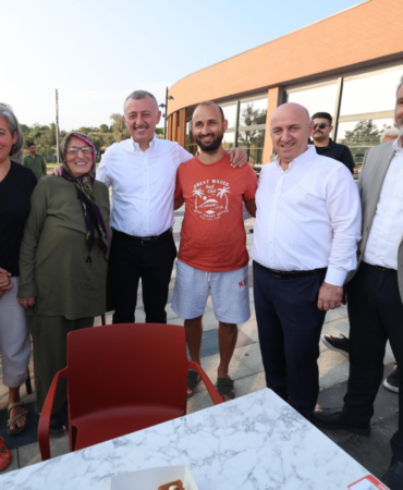 20240829-buyukakin-gercek-ile-sanal-belediyeciligin-farkini-gostermeye-devam-edecegiz-271622-58d27ecad2a3daff859a