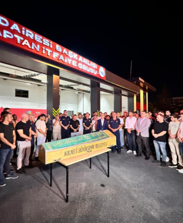 20240829-kazada-olen-itfaiye-personeli-icin-toren-duzenlendi-318532-1ee10eaa912cc5f5e17e