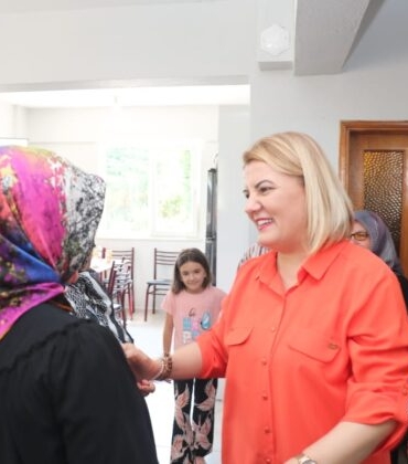 Baskan-Hurriyetten-Kurtdereye-imam-evi-mujdesi-3-740x420