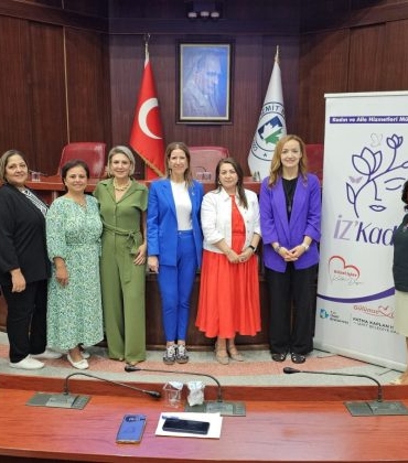 Izmit-Belediyesi-Yerel-Esitlik-Eylem-Plani-calismalarina-hiz-verdi-1-740x420