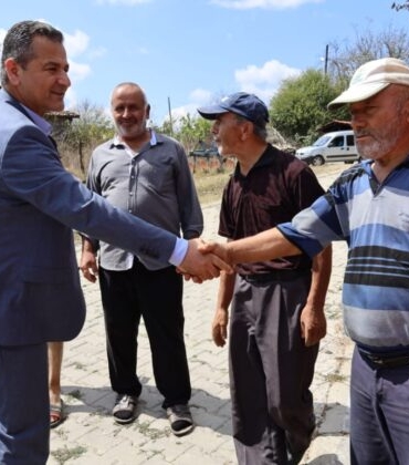 Izmit-Belediyesi-kirsal-mahallelerdeki-inceleme-gezisine-Nebihocada-devam-etti-7-740x420