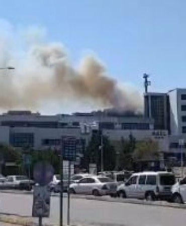 bir-yangin-da-tip-fakultesi-arkasinda-TuQVFGde.jpg