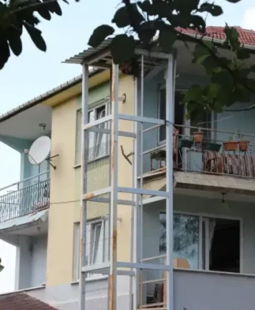 eski-belediye-baskani-asansor-kazasinda-can-verdi-vUzQisk5.webp
