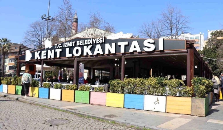 izmit-belediyesi-kent-lokantasi-uygun-fiyatli-ve-hijyenik-yemekler-JVGLbwyG.jpg