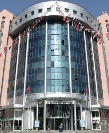 izmit-belediyesinden-kamuoyuna-zorunlu-aciklama-9L9jcDpA.jpg