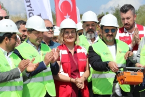izmit-belediyesinin-sokak-hayvanlari-icin-yeni-barinma-ve-rehabilitasyon-merkezi-temel-atma-toreni-WgmgV4JZ.jpeg