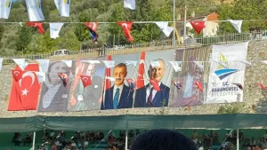 karamursel-altin-kemer-yagli-guresleri-ve-dakikalarin-gundemi-poster-polemikleri-ve-tepkiler-ZdSmeKef.webp