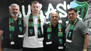 kocaelispor-oleksandr-syrota-ile-kiralik-anlasmayi-resmiyete-dondurdu-NBZZkldb.webp