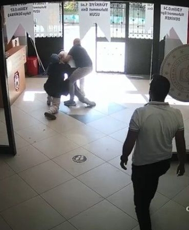 okulda-yasanan-olay-kayit-basvurusuyla-baslayan-gerilim-djsPXGcN.jpg