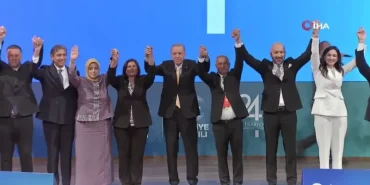 ozlem-cercioglu-ak-partiye-resmen-katildi-t6AUHr76.webp
