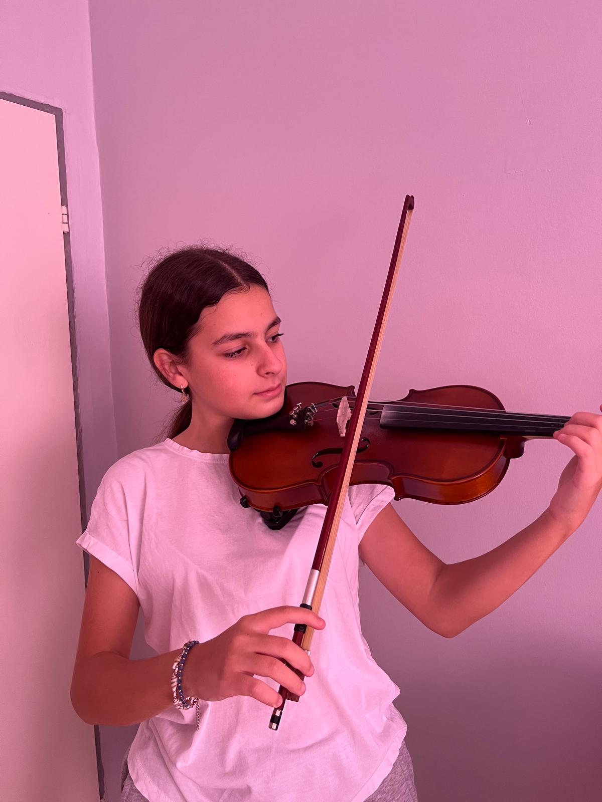 İzmit Belediyesi Sanat Akademisi Müzik Bölümü Öğrencilerinin Üniversite Başarıları