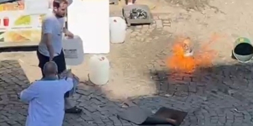 izmitin-kosesinde-yanan-tup-ve-aninda-mudahale-1vOTENc8.jpeg