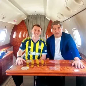 kerem-akturkoglunun-fenerbahce-yolculugu-ask-ve-karakterin-yolu-vmZ8Vfr2.webp
