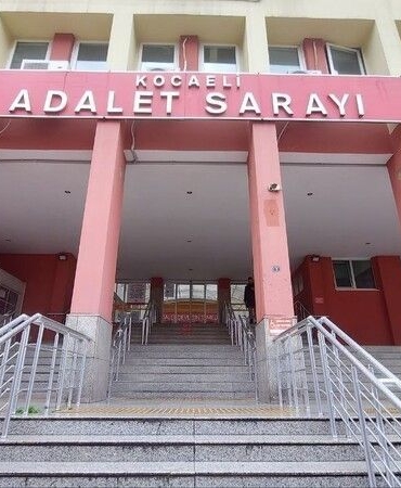 kocaeli-otelinde-silahli-olay-supheliler-tutuklandi-otomatik-atesle-planli-cinayet-tesebbusu-iddiasi-inceleniyor-vtDQtfaO.jpg