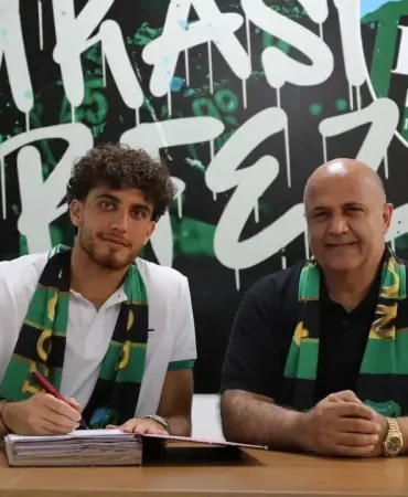 kocaelispor-balogh-ile-gecici-transferi-resmiyete-dondurdu-9mt8yvFv.webp