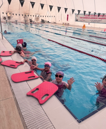 Yuzme-Bilmeyen-Kalmasin-Projesi-tum-hiziyla-suruyor-4
