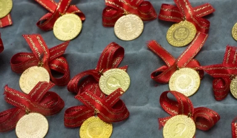 Altın Piyasasında Yükseliş Sürüyor: Ons ve İç Piyasa Hareketi