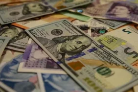 doviz-kurlari-son-durum-17-kasim-2025-dolar-euro-sterlin-kac-tl-moas-cover-1