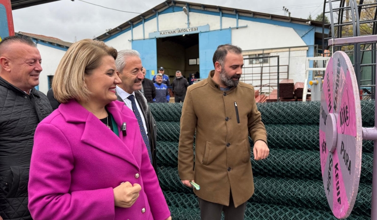 Fatma Kaplan Hürriyet Park ve Bahçeler şantiyelerini inceledi