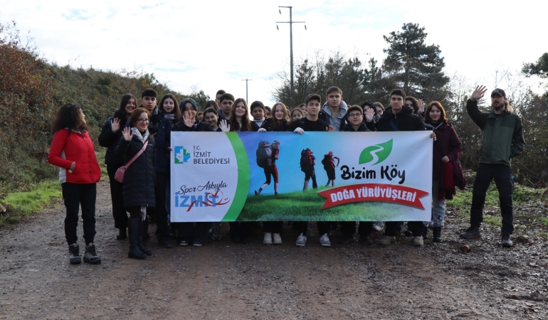 İzmit Belediyesi gençlerin çevre projesine destek sağladı
