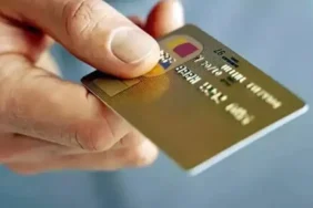 kredijpg-e-y-c-hg-zj3k-e-w-c37tgs4-b-zdw