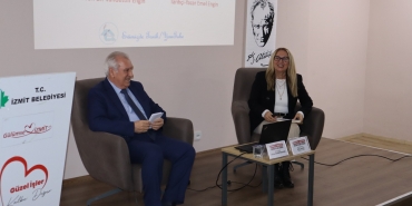 cumhuriyet-in-kurulusunda-basinin-kritik-rolu-i-zmit-te-anlatildi-20260124-193131