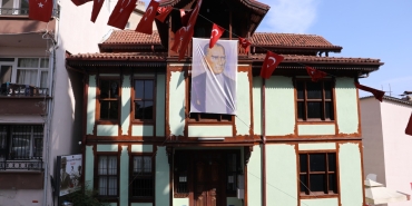 i-zmit-belediyesi-muzeleri-dolu-dolu-bir-yili-geride-birakti-20260109-162956