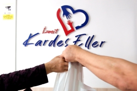 i-zmit-belediyesi-sosyal-hizmetler-mudurlugu-2025-te-binlerce-haneye-ulasti-20260114-030145