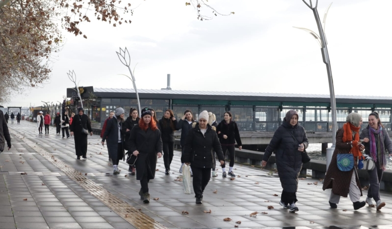 İzmit’te yılın ilk Sağlıklı Yaşam Yürüyüşü’nde kadınlar buluştu