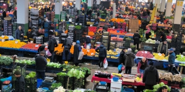 pazarda-sarimsak-ve-zencefil-zirvede-bal-kabagi-dipte-20260114-053023