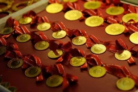 altin-fiyatlari-cakildi-zarar-buyuk-20260201-210127