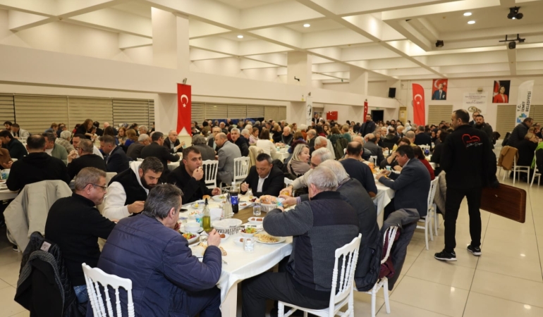 Fatma Kaplan Hürriyet STK temsilcileriyle iftarda buluştu