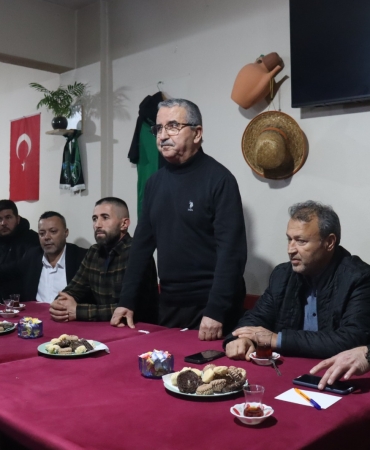 i-zmit-belediyesinden-sahinler-de-uretici-bulusmasi-20260216-032838