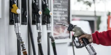 yeni-ayda-benzin-motorin-ve-lpg-fiyatlari-belli-oldu-20260201-203148