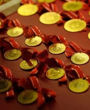 1-nisan-altin-fiyatlari-ceyrek-ve-gram-ne-kadar-20260407-070312