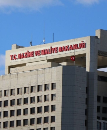 hazine-ve-merkez-bankasi-ndan-gizli-bilgi-i-ddialarina-net-yanit-20260407-053225