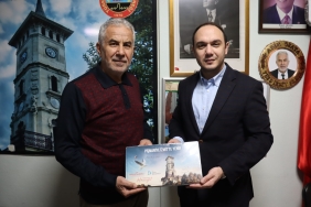 i-zmit-belediyesinin-kentteki-derneklere-ziyaretleri-devam-diyor-20260407-043201