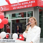 i-zmit-belediyesi-robotik-kodlama-ve-yazilim-evi-kapilarini-acti-20260516-163036