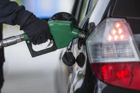 benzine-i-ndirim-geldi-akaryakit-fiyatlari-degisti-20260620-223056