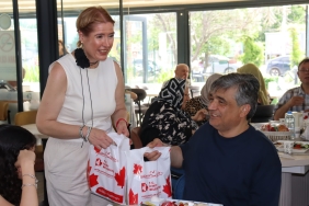 gulumse-kafe-de-babalar-gunu-ne-sevgi-dolu-kutlama-20260620-220055